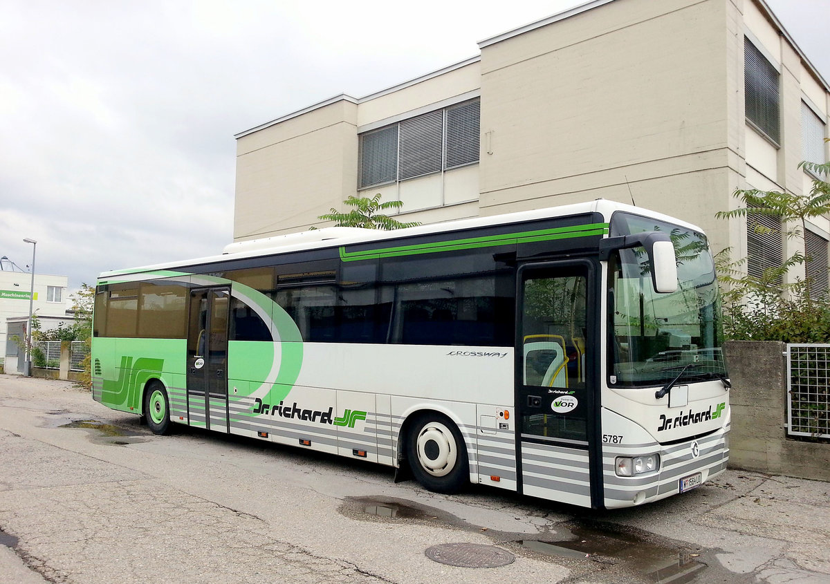 Irisbus Crossway von Dr. Richard aus Wien in Krems gesehen.