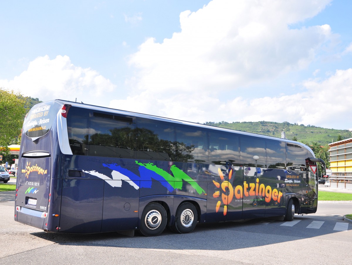 Irisbus Magelys von Datzinger Reisen aus Niedersterreich am 22.August 2014 in Krems.