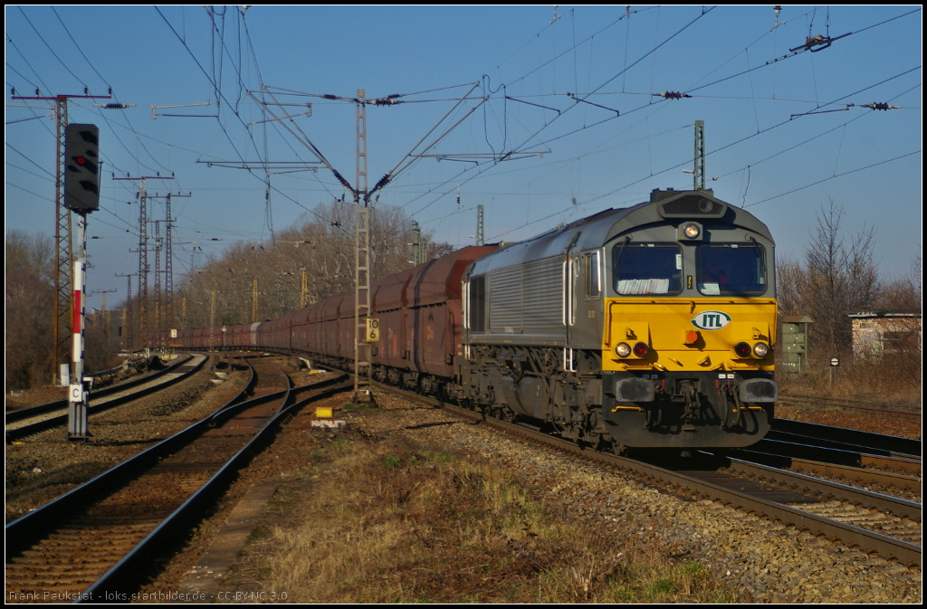 ITL CB 1001 / 266 106 mit Falls 401.5-Wagen eingestellt bei CZ-CDC und Kohle am 22.02.2014 durch Leipzig-Thekla nach Engelsdorf und von dort elektrisch weiter nach Bad Schandau (92 80 1266 106-4 D-ITL)