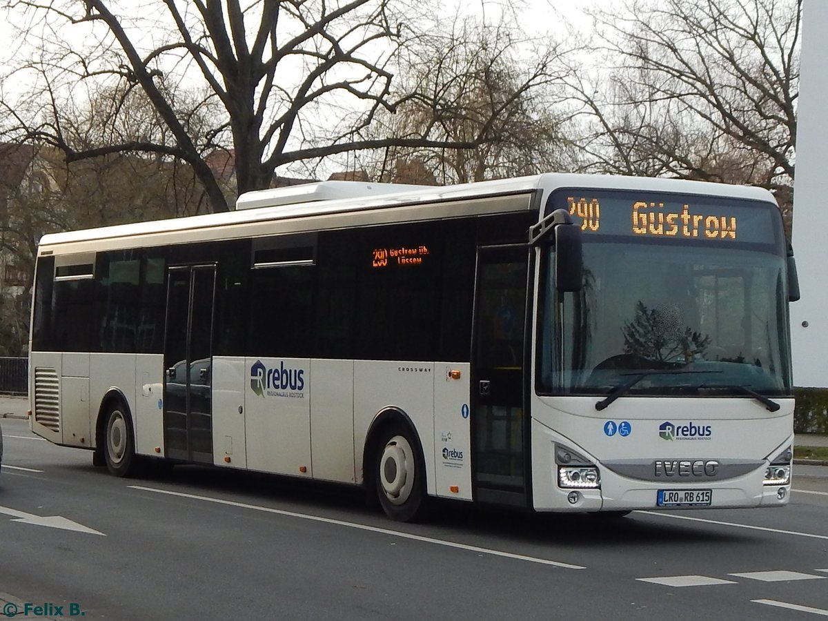 Iveco Crossway von Regionalbus Rostock in Güstrow.