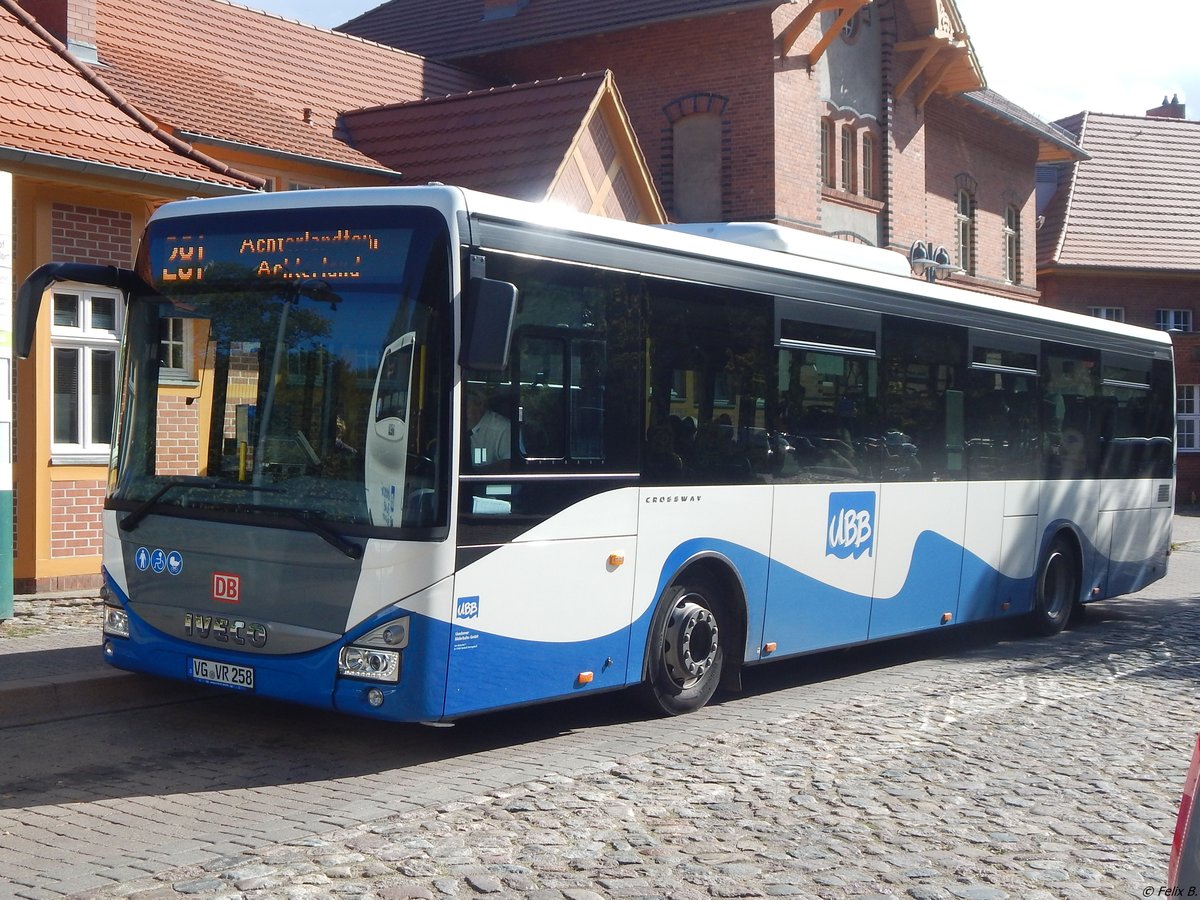 Iveco Crossway von der Usedomer Bäderbahn in Heringsdorf.