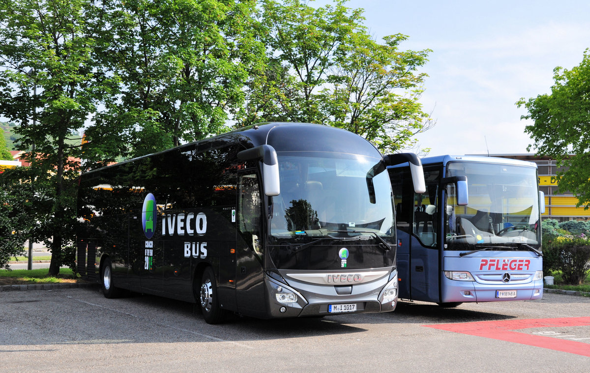 IVECO Magelys aus der BRD in Krems gesehen.