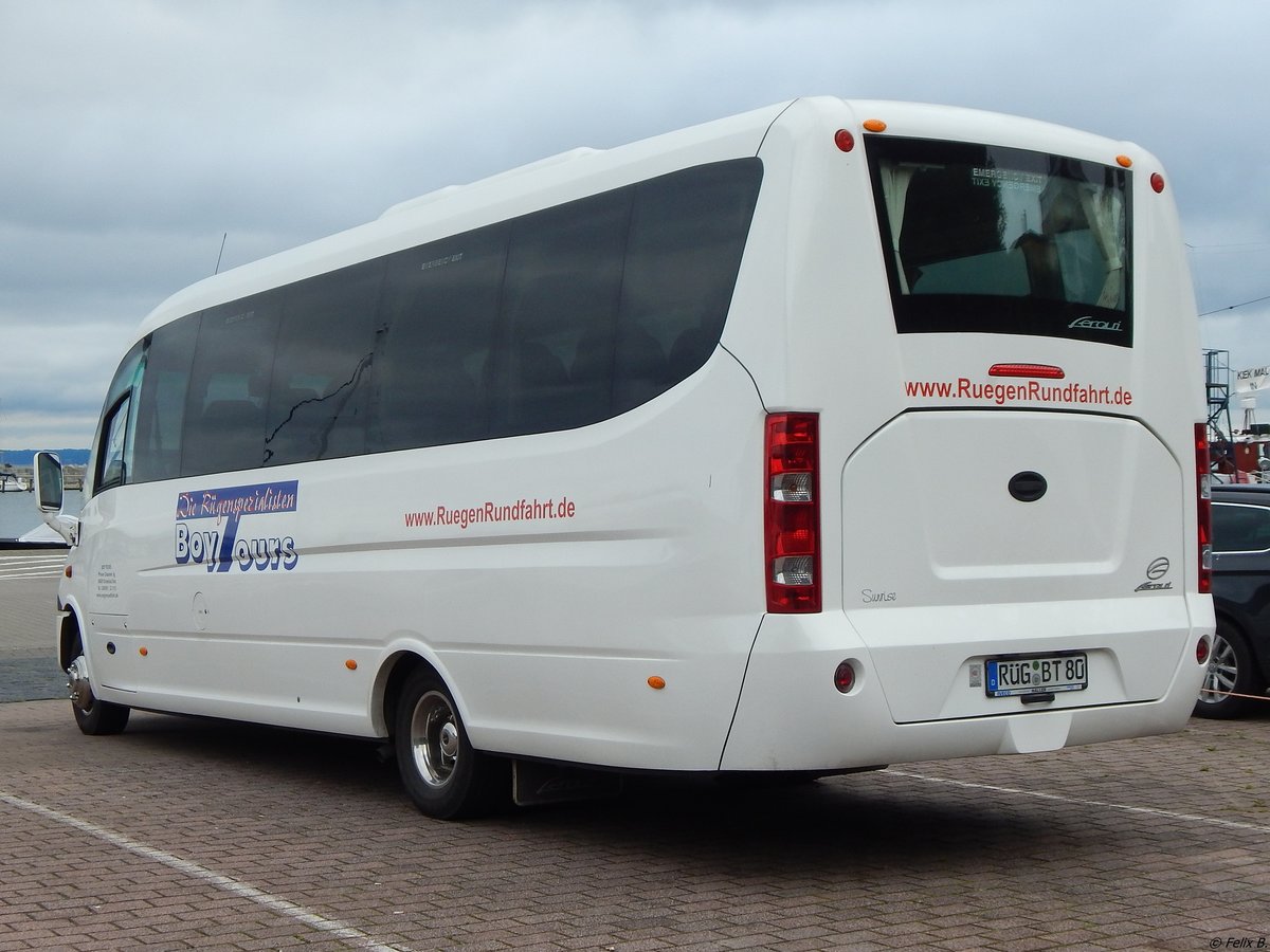 Iveco Sunrise von BoyTours aus Deutschland im Stadthafen Sassnitz.