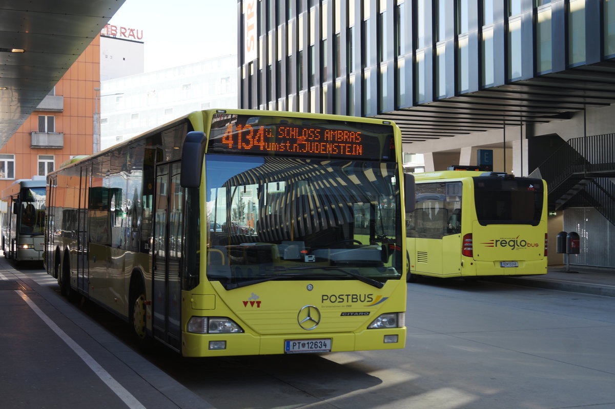 Kennzeichen: PT-12634 (A)
Bustyp: Mercedes Citaro
Ort: Innsbruck
Land: Österreich
Datum: 24.03.2018

Linie 4134 am Hauptbahnhof.