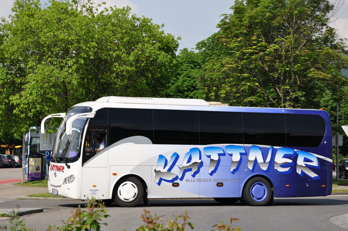 King Long von Kattner Reisen aus Niedersterreich in Krems unterwegs.