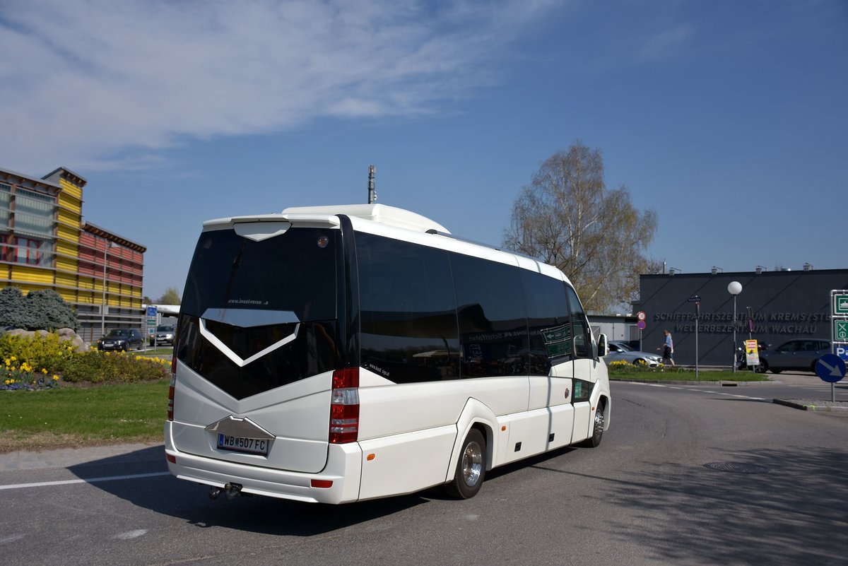 Kleinbus Mercedes Sprinter von  Insel-Reise  aus sterreich in Krems.