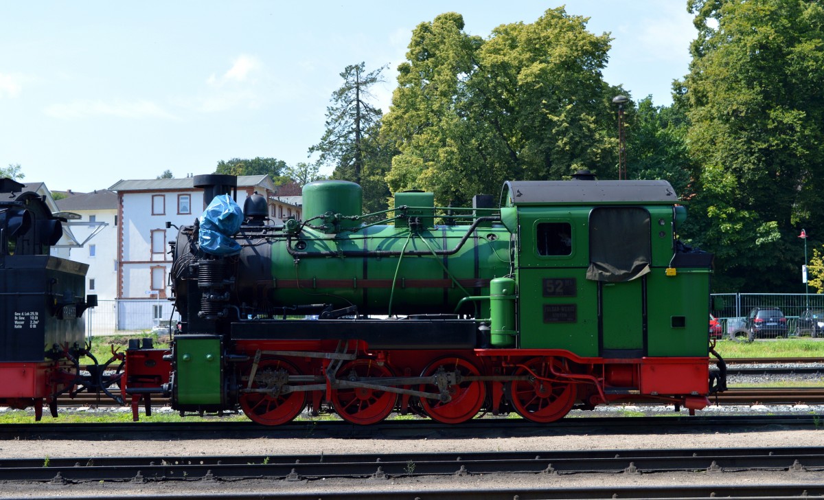 Lok 52 Mh war am 02.08.2015 in BW Putbus abgestellt.