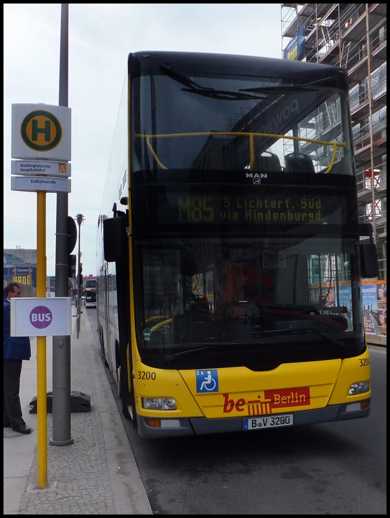 MAN Lion's City DD der BVG in Berlin.