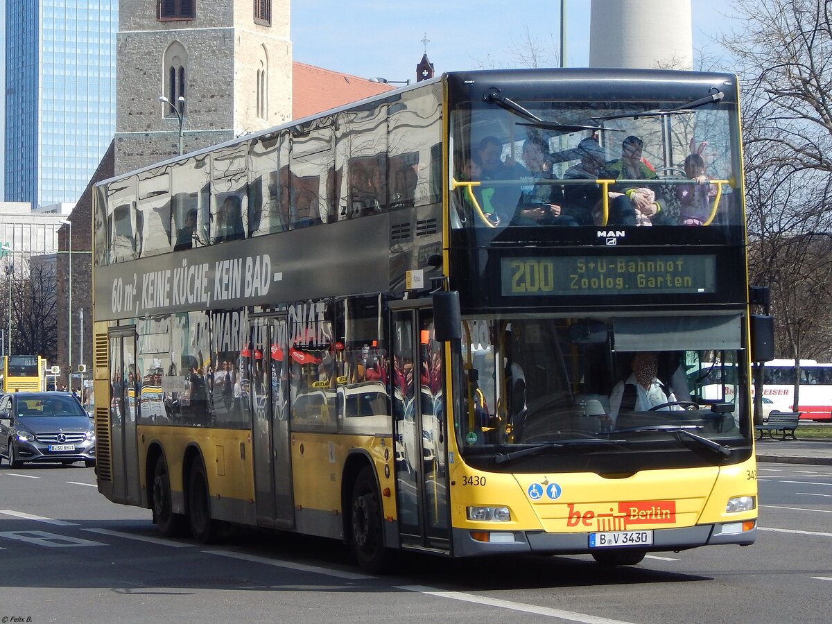 MAN Lion's City DD der BVG in Berlin.