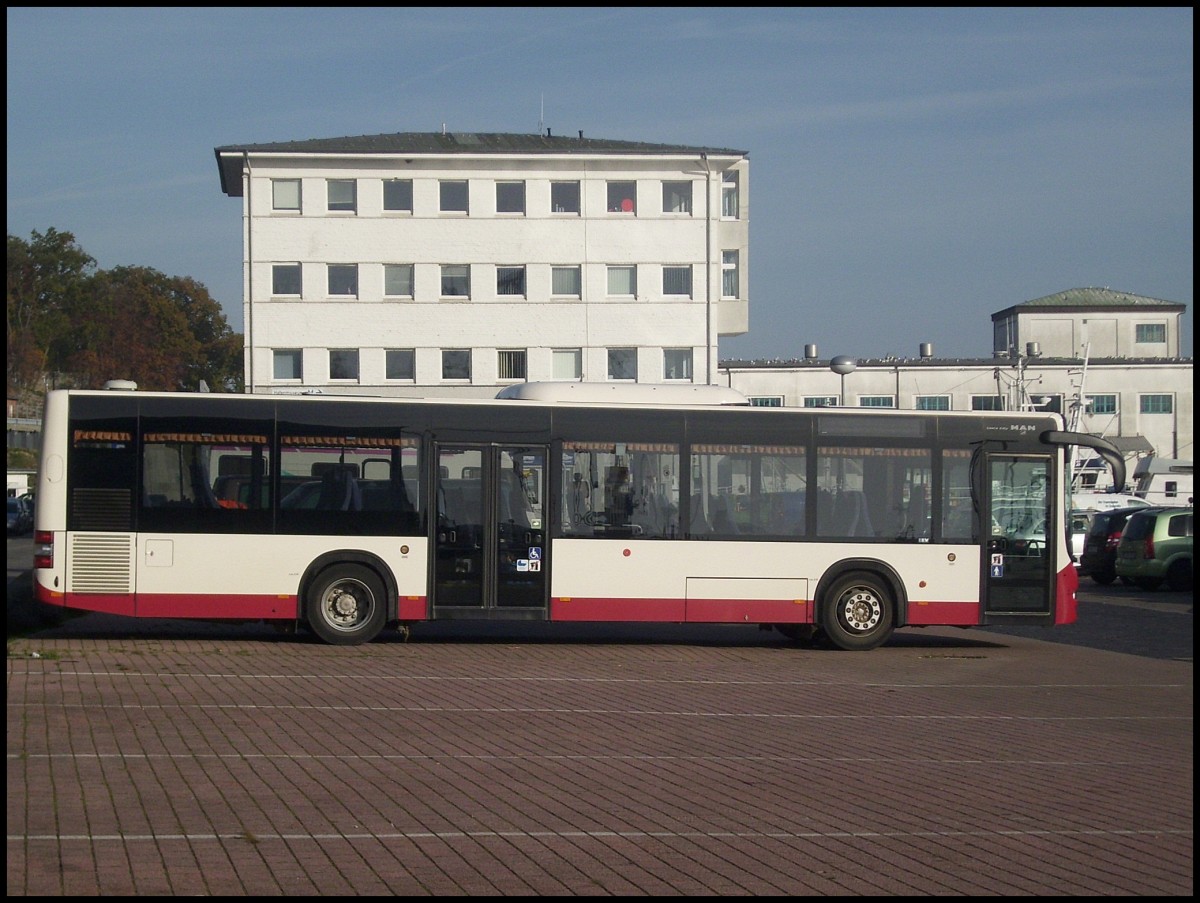 MAN Lion's City LE  aus Deutschland im Stadthafen Sassnitz.