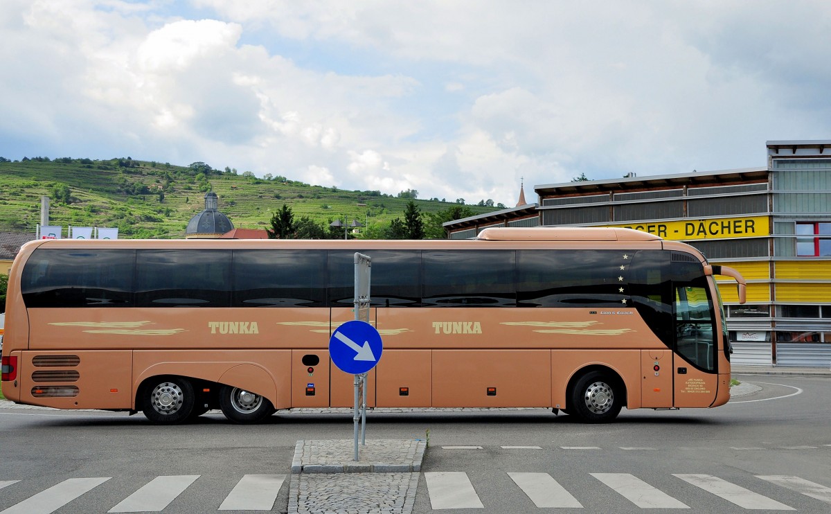 MAN Lions Coach aus der CZ am 31.Mai 2014 in Krems unterwegs.