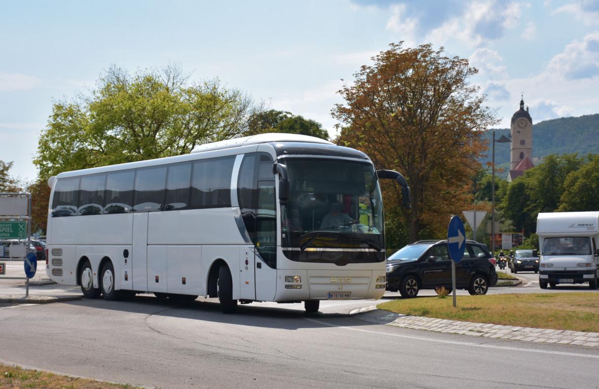 MAN Lion`s Coach aus Wien 2017 in Krems.