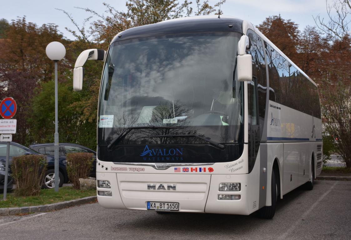 MAN Lion`s Coach von Baumann Reisen aus der BRD 10/2017 in Krems.