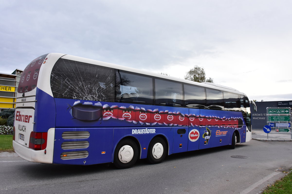 MAN Lion`s Coach vom Busunternehmen und Reisebro EBNER aus sterreich in Krems. 