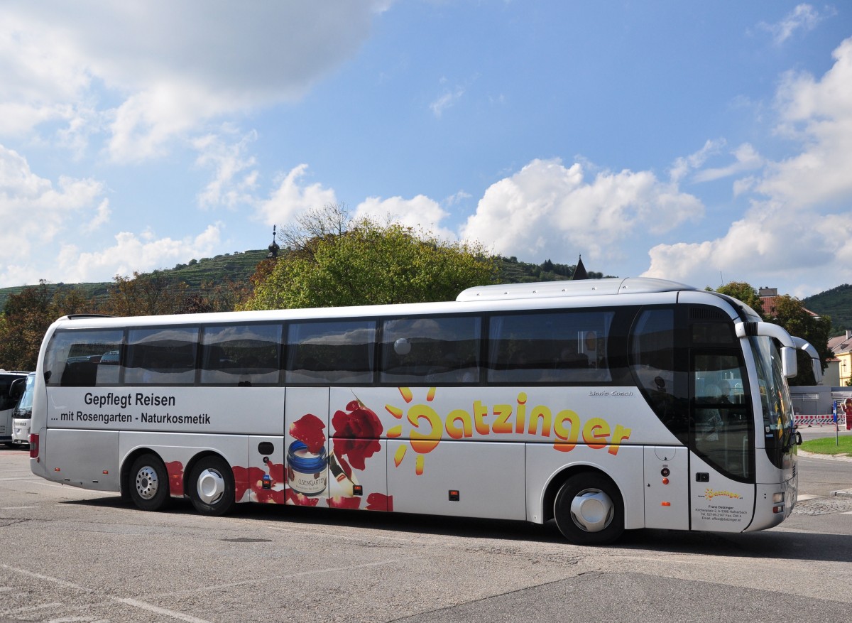 MAN Lions Coach von Datzinger Reisen aus Niedersterreich am 22.August 2014 in Krems.