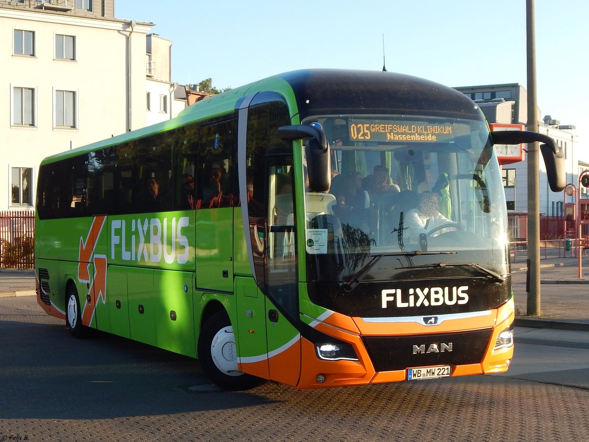 MAN Lion's Coach von Flixbus/Wricke Touristik aus Deutschland in Neubrandenburg.