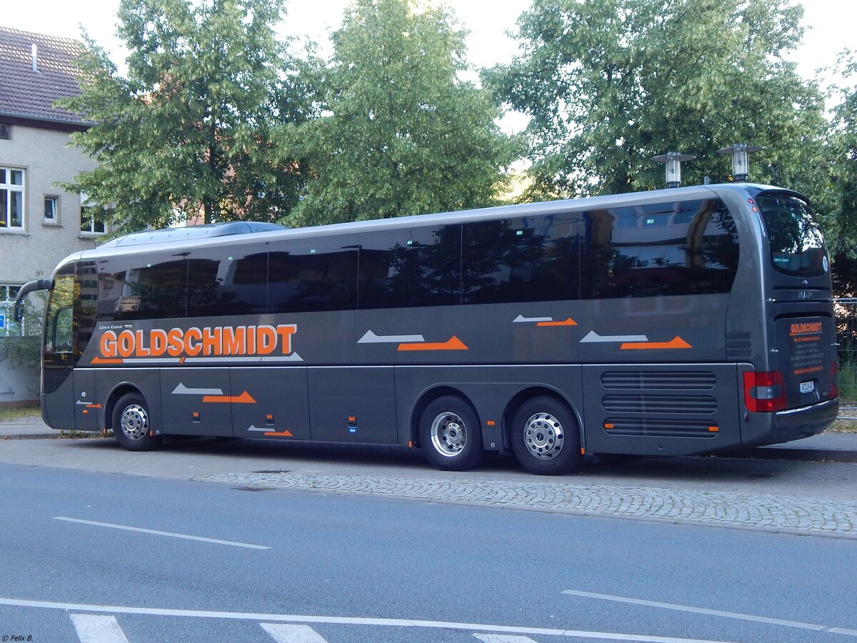 MAN Lion's Coach von Goldschmidt aus Deutschland in Neubrandenburg.