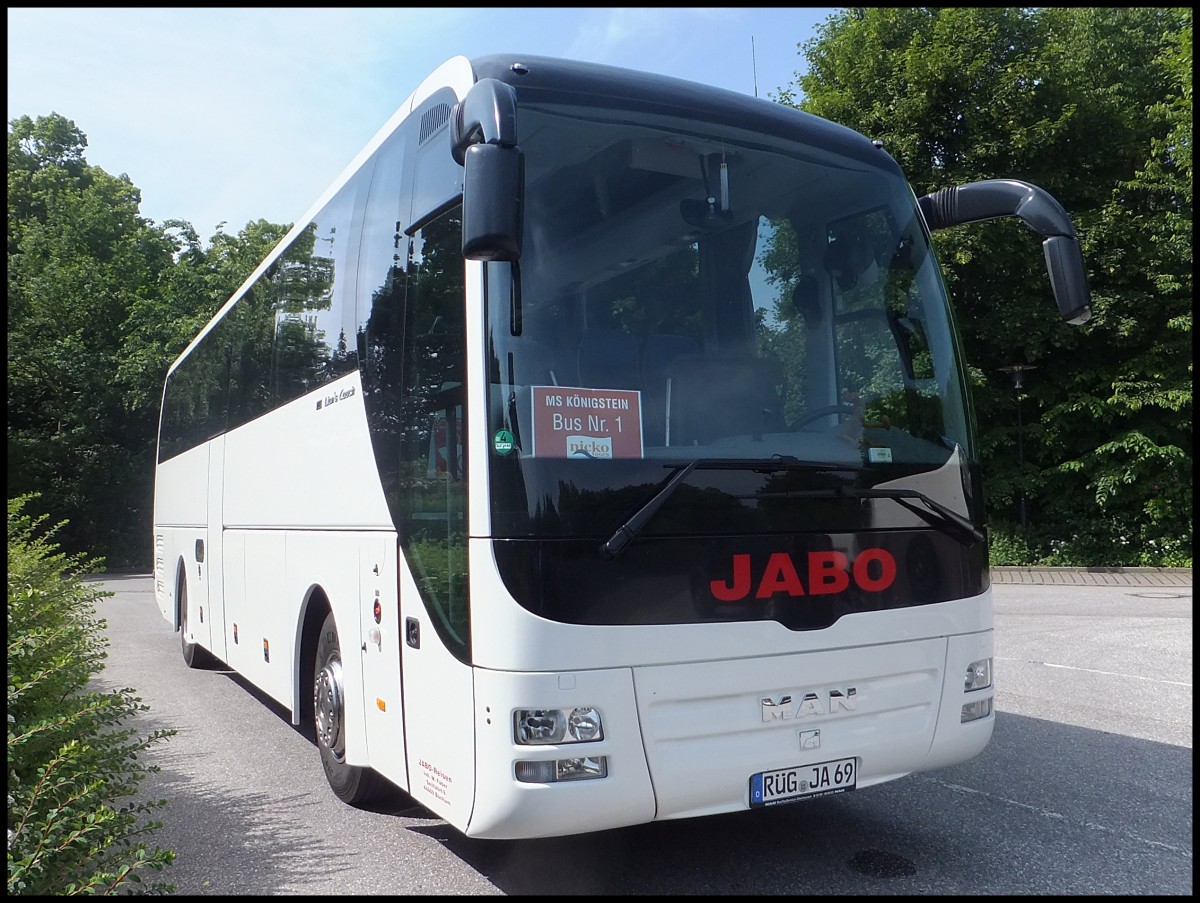 MAN Lion's Coach von Jabo aus Deutschland in Bergen.