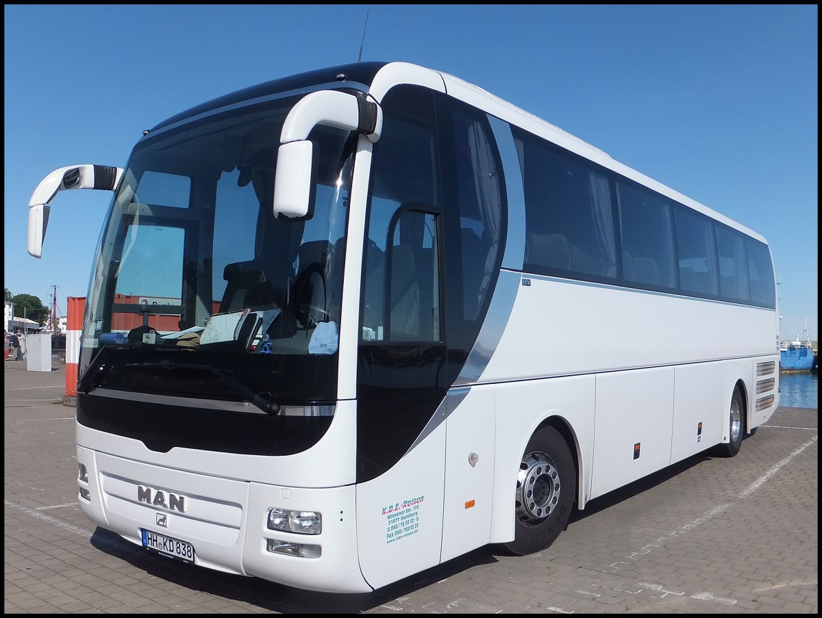 MAN Lion's Coach von K.D.E. Reisen aus Deutschland im Stadthafen Sassnitz.