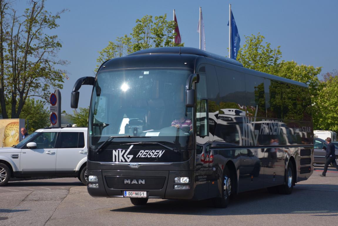 MAN Lion`s Coach von NKG Reisen aus sterreich in Krems.