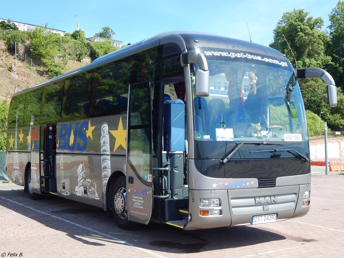 MAN Lion's Coach von Pol-Bus aus Polen im Stadthafen Sassnitz.