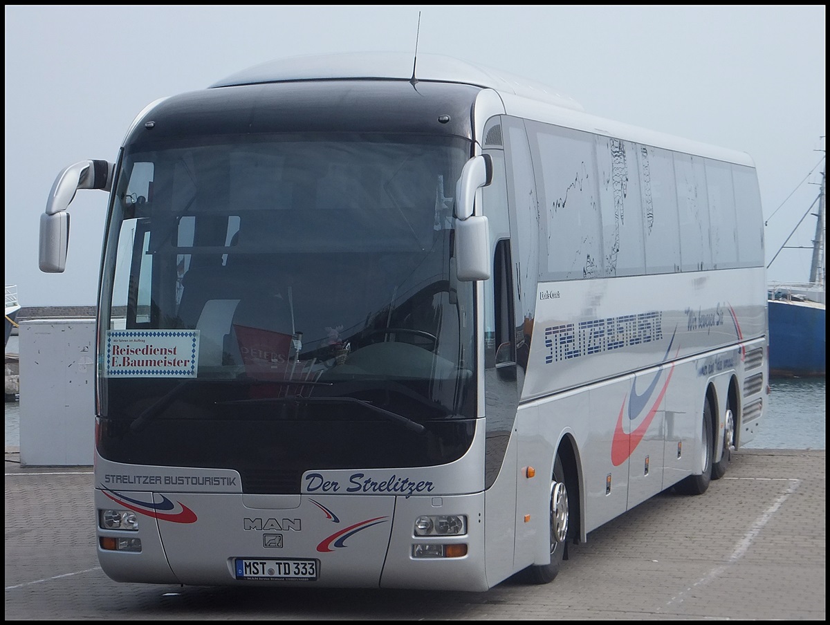 MAN Lion's Coach von Strelitzer Bustouristik aus Deutschland im Stadthafen Sassnitz.