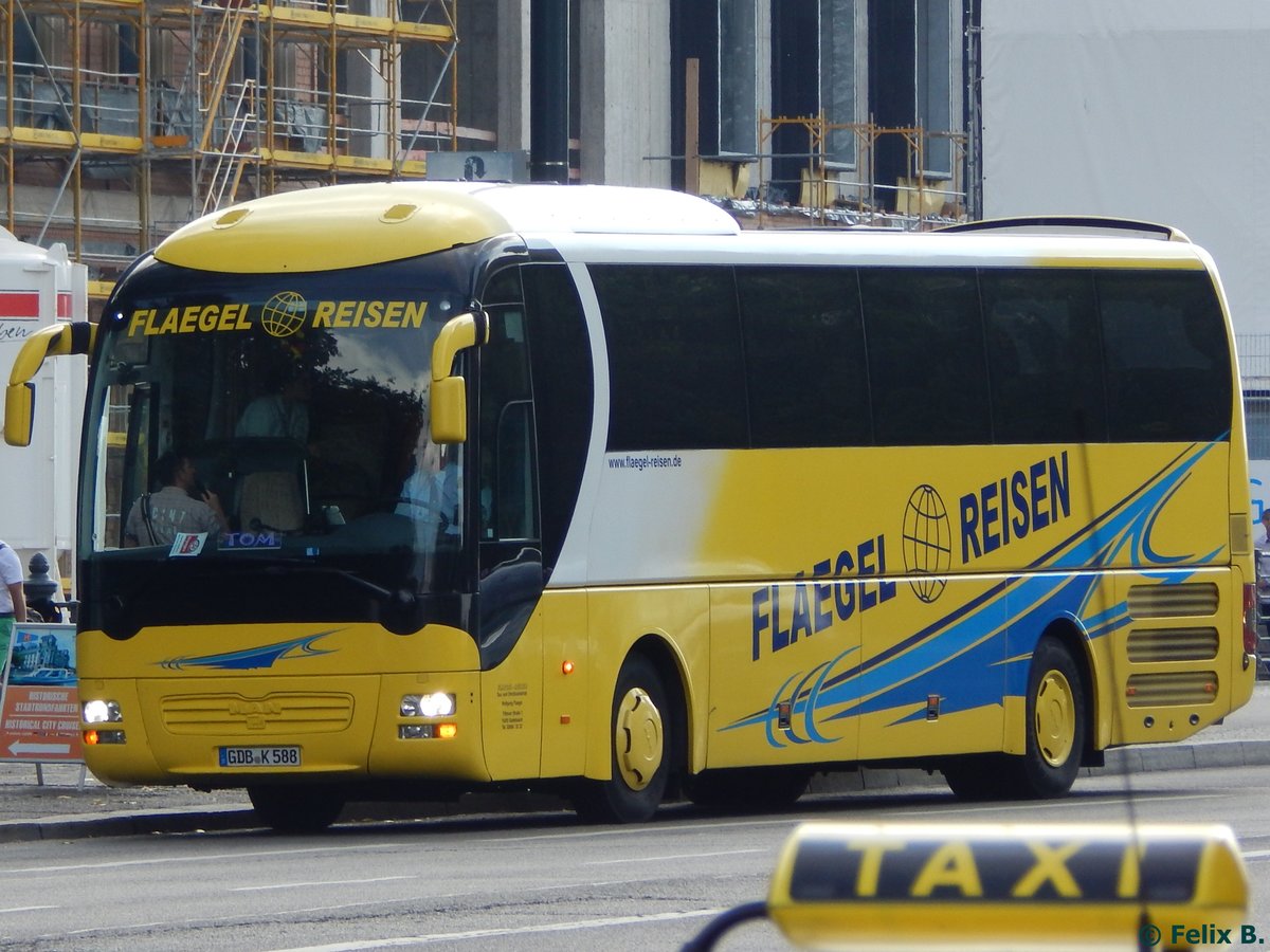 MAN Lion's Coach Supreme von Flaegel Reisen aus Deutschland in Berlin.