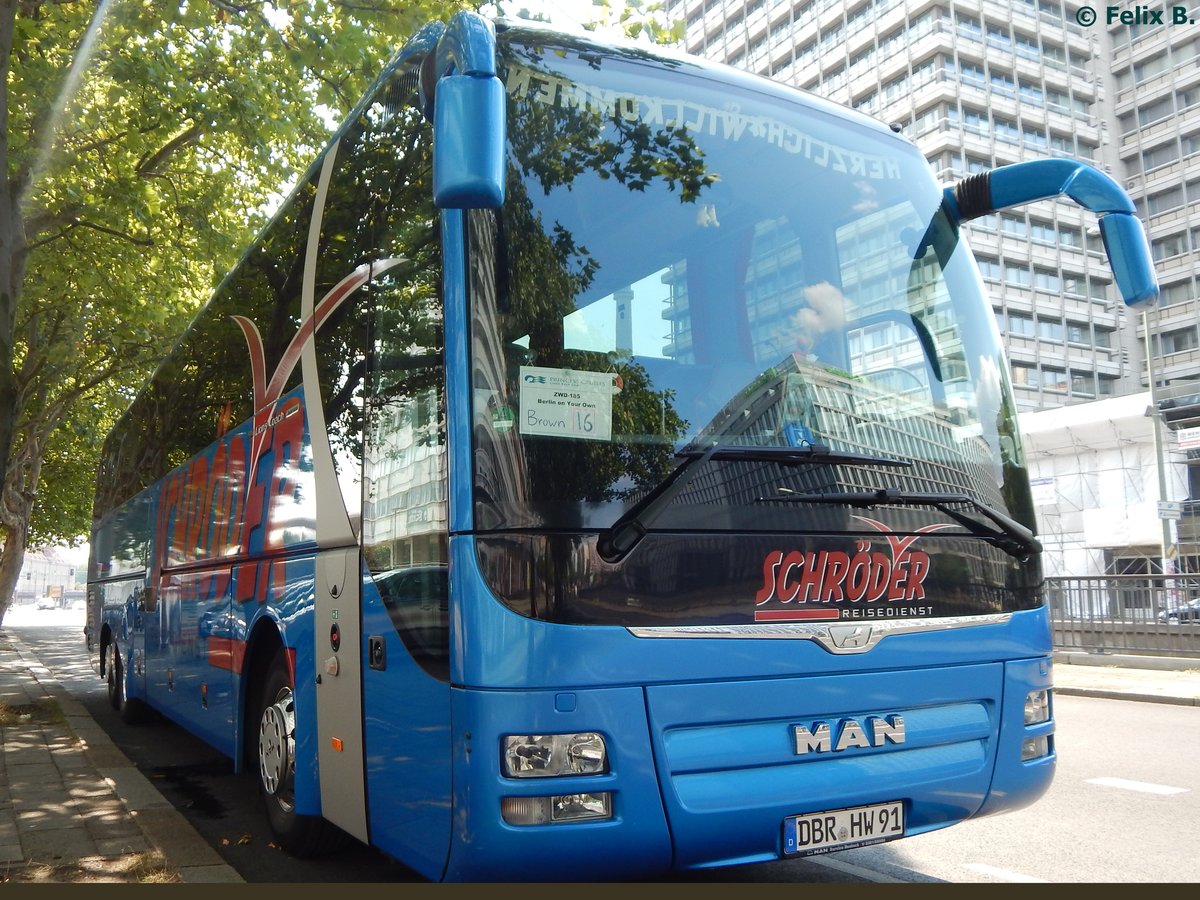 MAN Lion's Coach Supreme von Reisedienst Schröder aus Deutschland in Berlin.