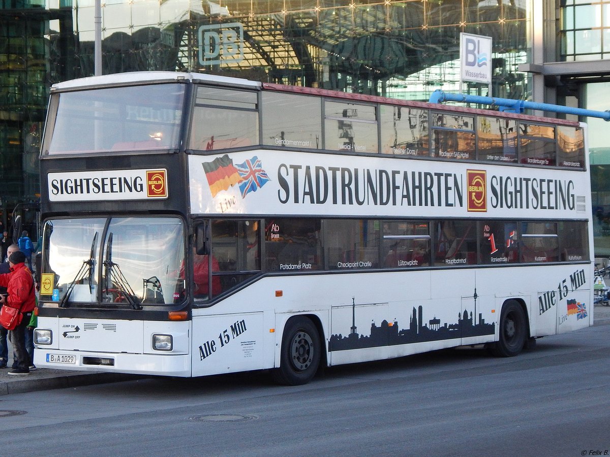 MAN SD 202 von Der Tempelhofer aus Deutschland in Berlin.