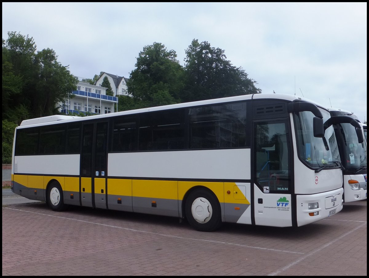 MAN ÜL 353 der Verkehrsbetriebe Teltow-Fläming im Stadthafen Sassnitz.