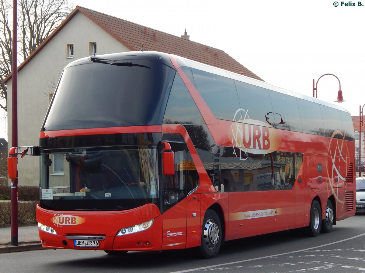 Mein 5000.! Busbild auf dieser Seite!
Neoplan Skyliner von URB aus Deutschland in Bergen.