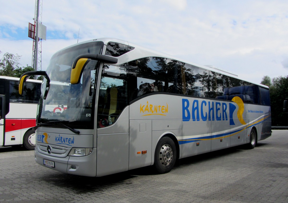 Mercedes Benz Tourismo von Bacher Reisen aus sterreich am 15.August 2014 in Krems gesehen.