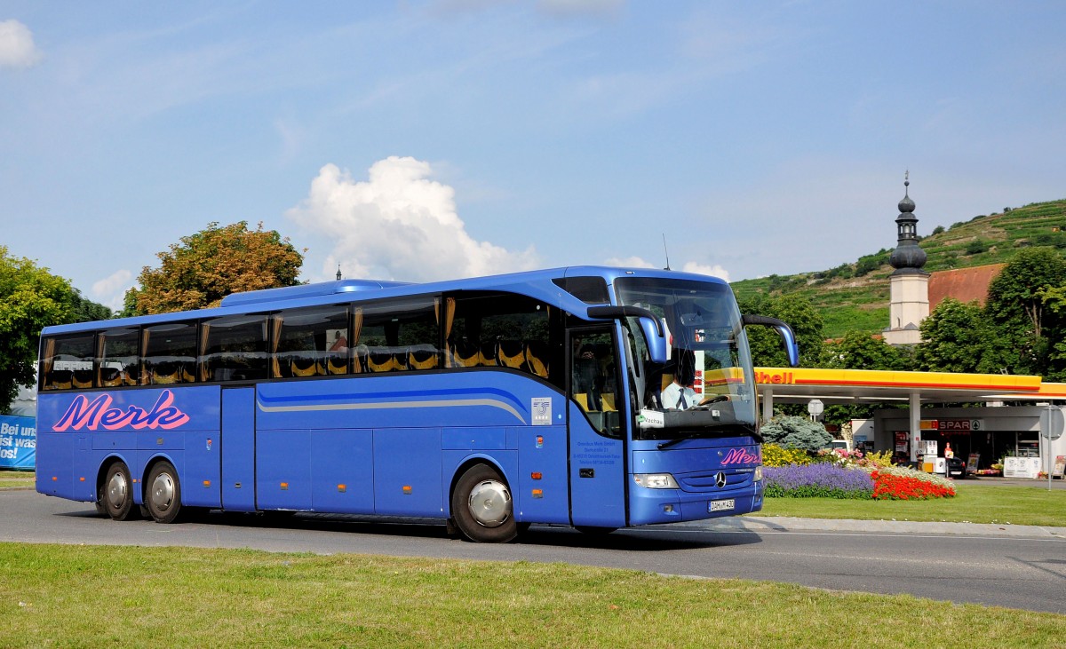 MERCEDES BENZ TOURISMO von MERK Reisen / BRD im Juli 2013 in Krems.