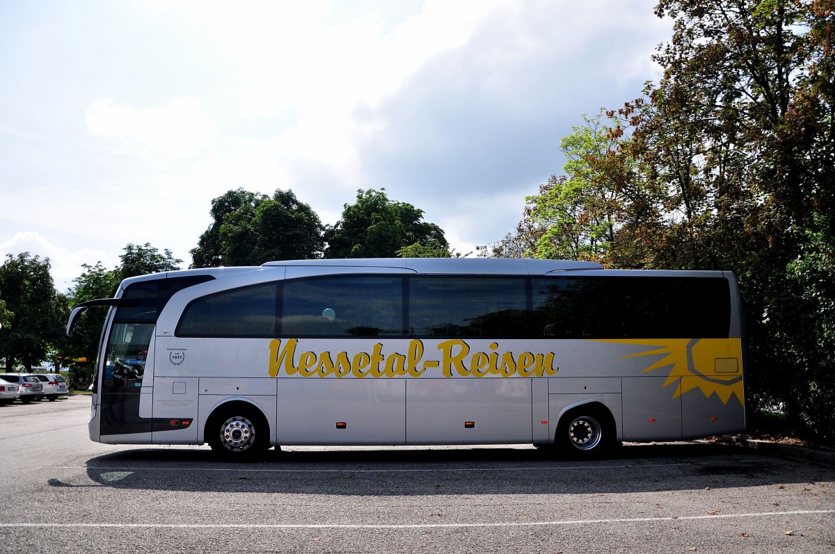 Mercedes Benz Travego vom Omnibusbetrieb und Reisebro Lorenz aus der BRD am 1.August 2014 in Krems gesehen.