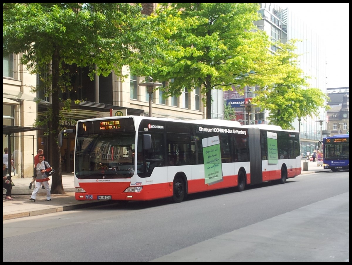 Mercedes Citaro II der Hamburger Hochbahn AG in Hamburg.