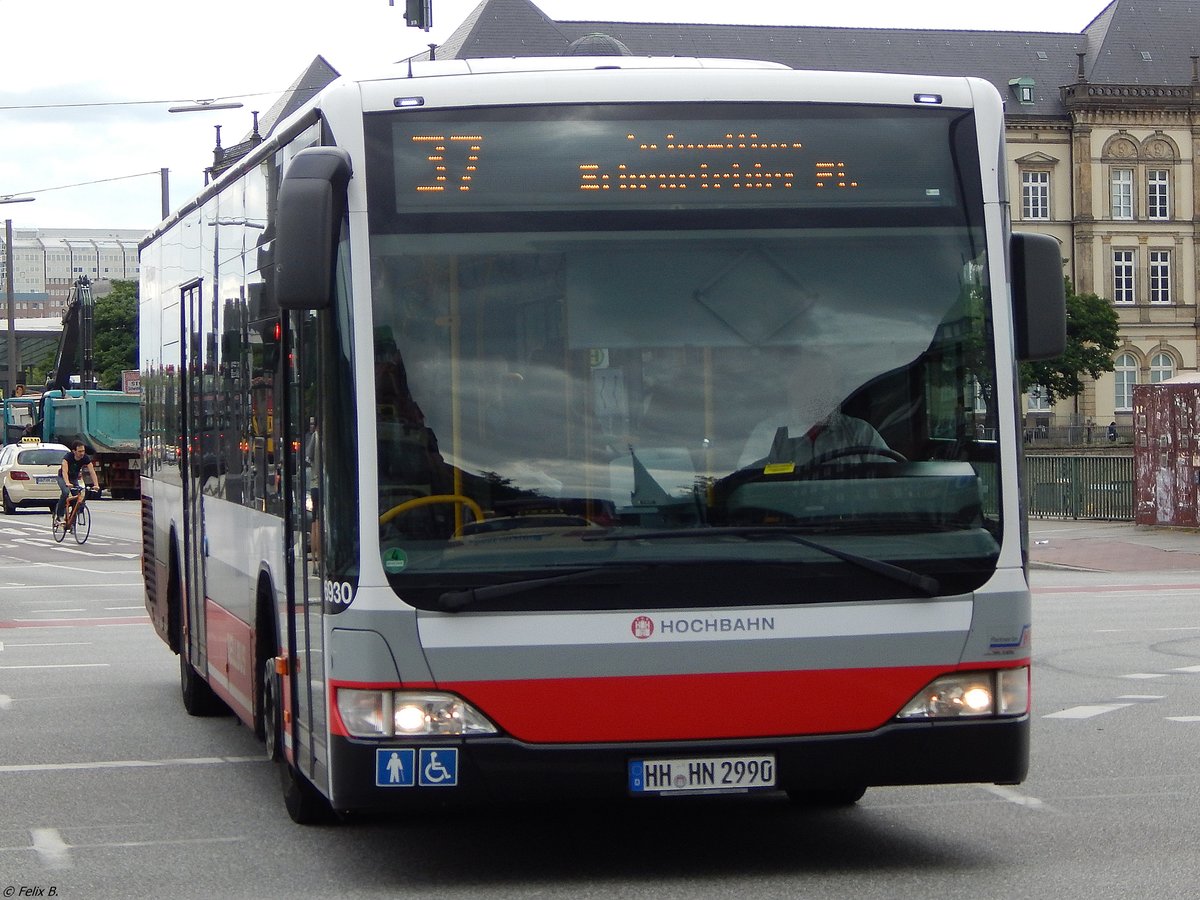 Mercedes Citaro II der Hamburger Hochbahn AG in Hamburg.