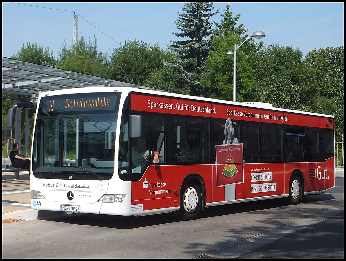 Mercedes Citaro II der Stadtwerke Greifswald in Greifswald.