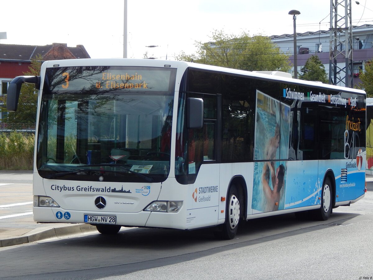 Mercedes Citaro II der Stadtwerke Greifswald in Greifswald. 