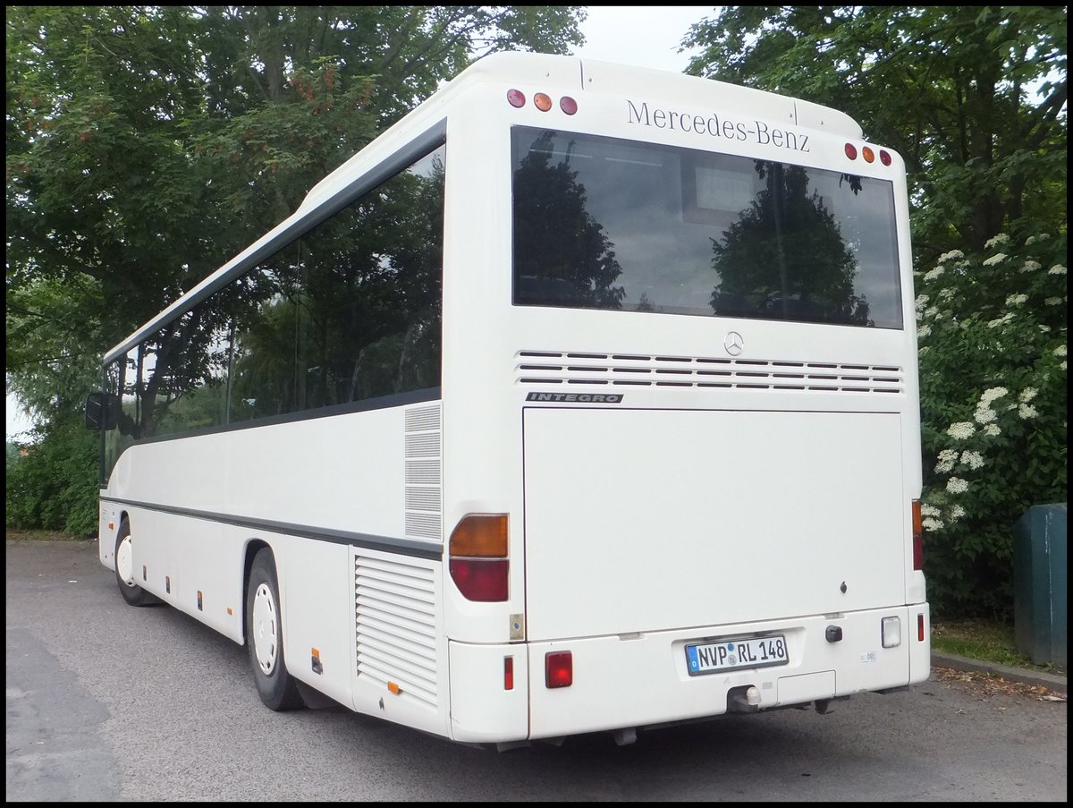 Mercedes Integro der Kraftverkehrsgesellschaft mbH Ribnitz-Damgarten in Stralsund.