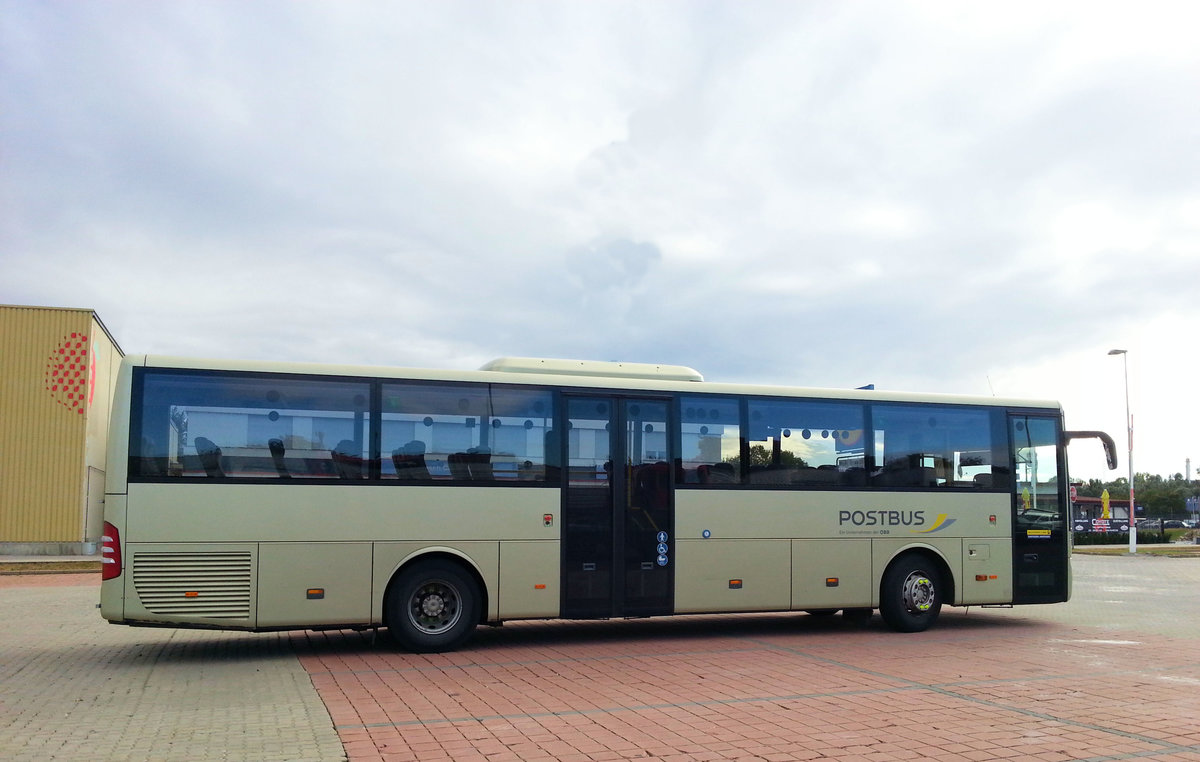 Mercedes Integro Postbus der BB in Krems.