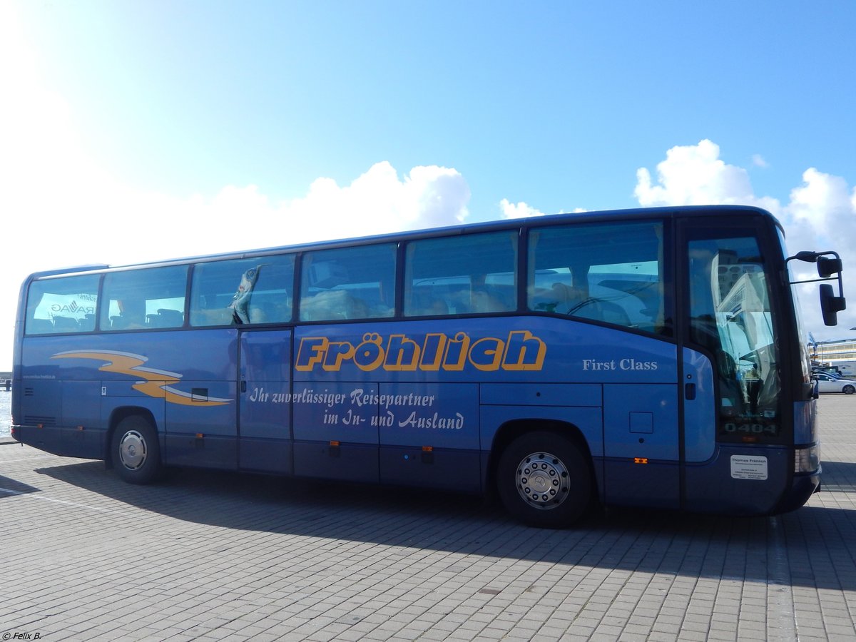 Mercedes O 404 von Fröhlich aus Deutschland im Stadthafen Sassnitz.