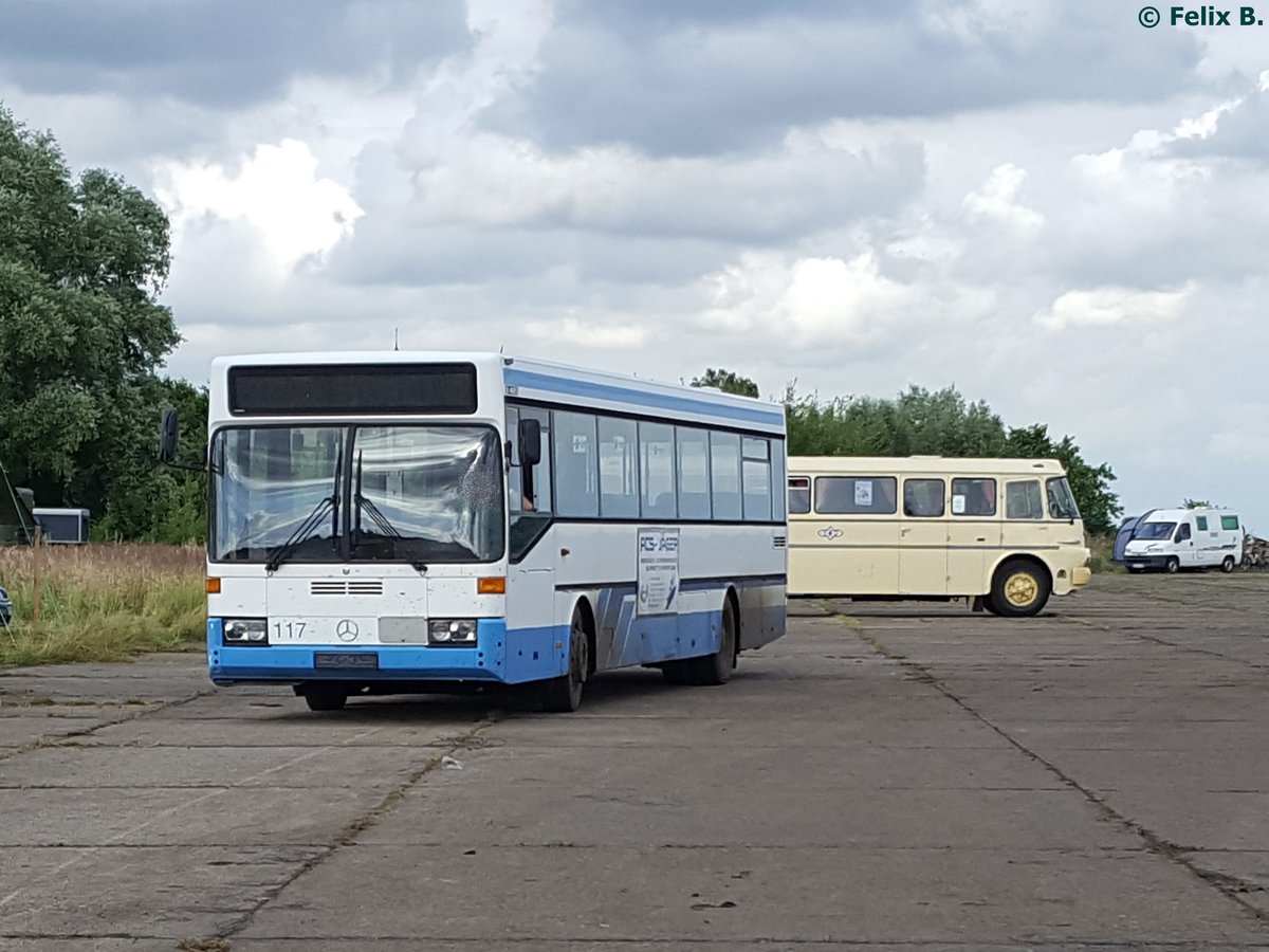 Mercedes O 405 vom Technikmuseum Ptnitz (ex KVG Ribnitz) in Ptnitz.