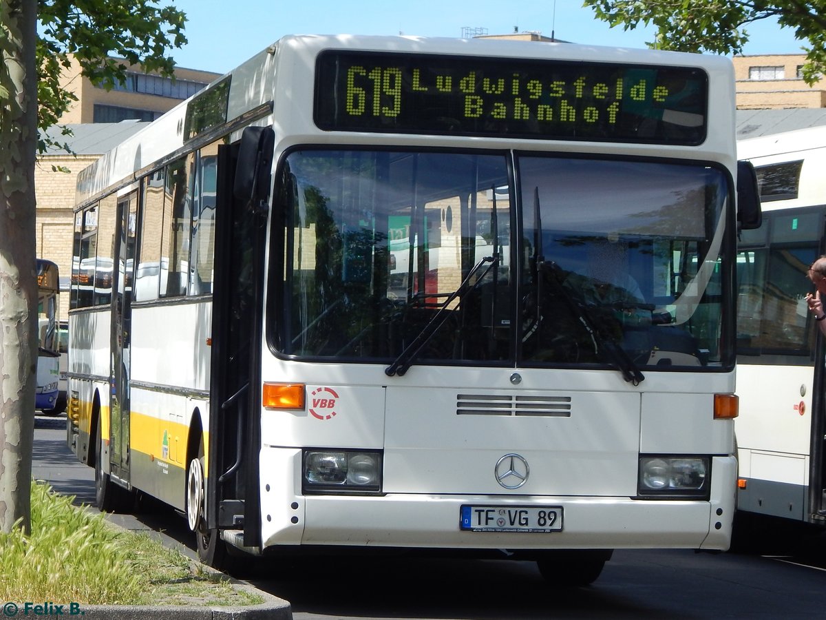 Mercedes O 405 der Verkehrsgesellschaft Teltow-Fläming in Potsdam.