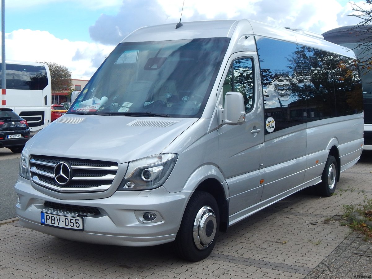 Mercedes Sprinter von HCC Kft. aus Ungarn in Hannover.