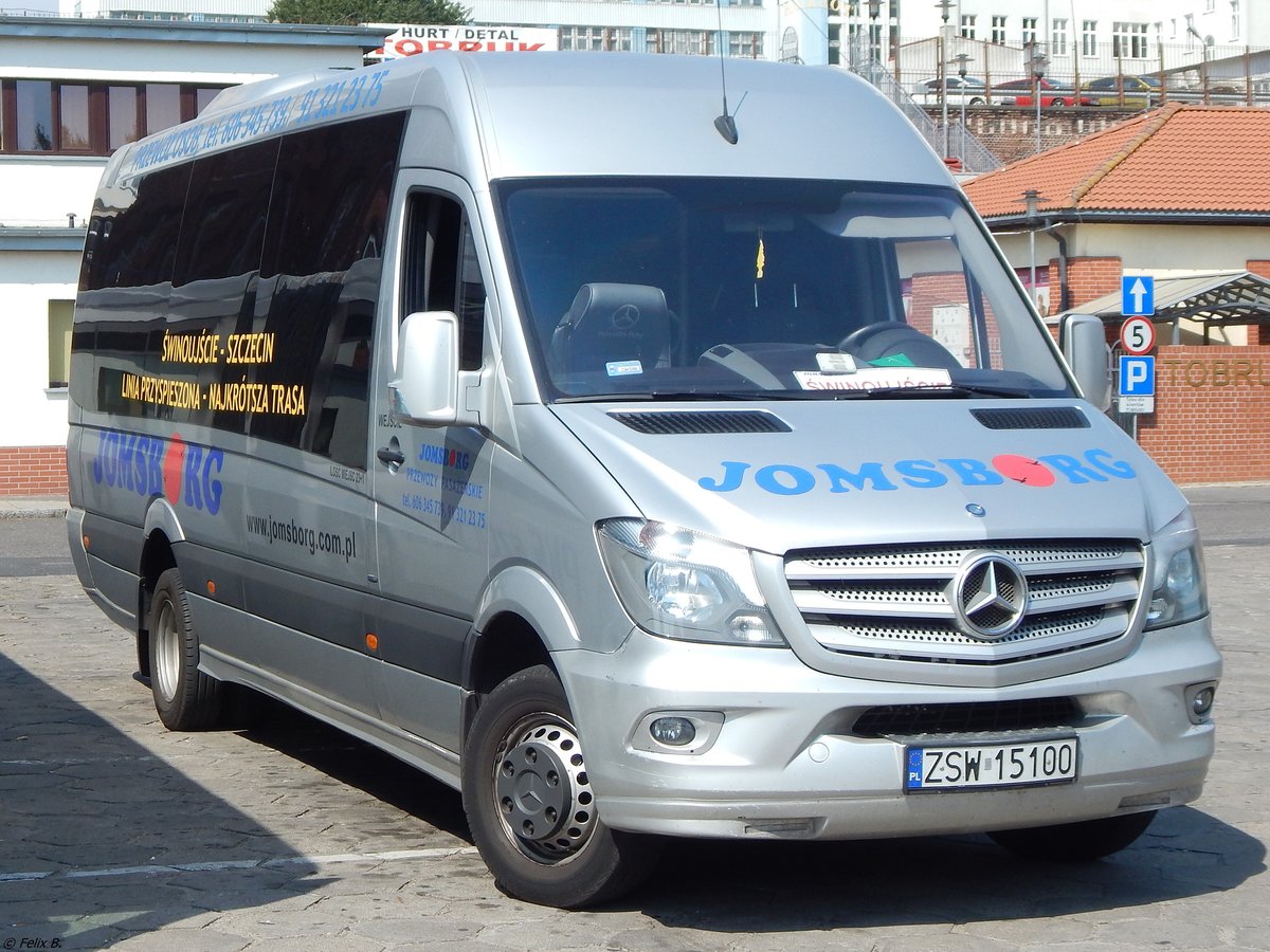 Mercedes Sprinter von Jomsborg aus Polen in Stettin.