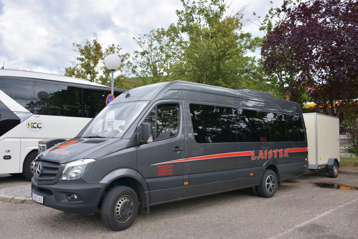 Mercedes Sprinter mit kleinem Hnger von LAISTER Reisen aus sterreich.