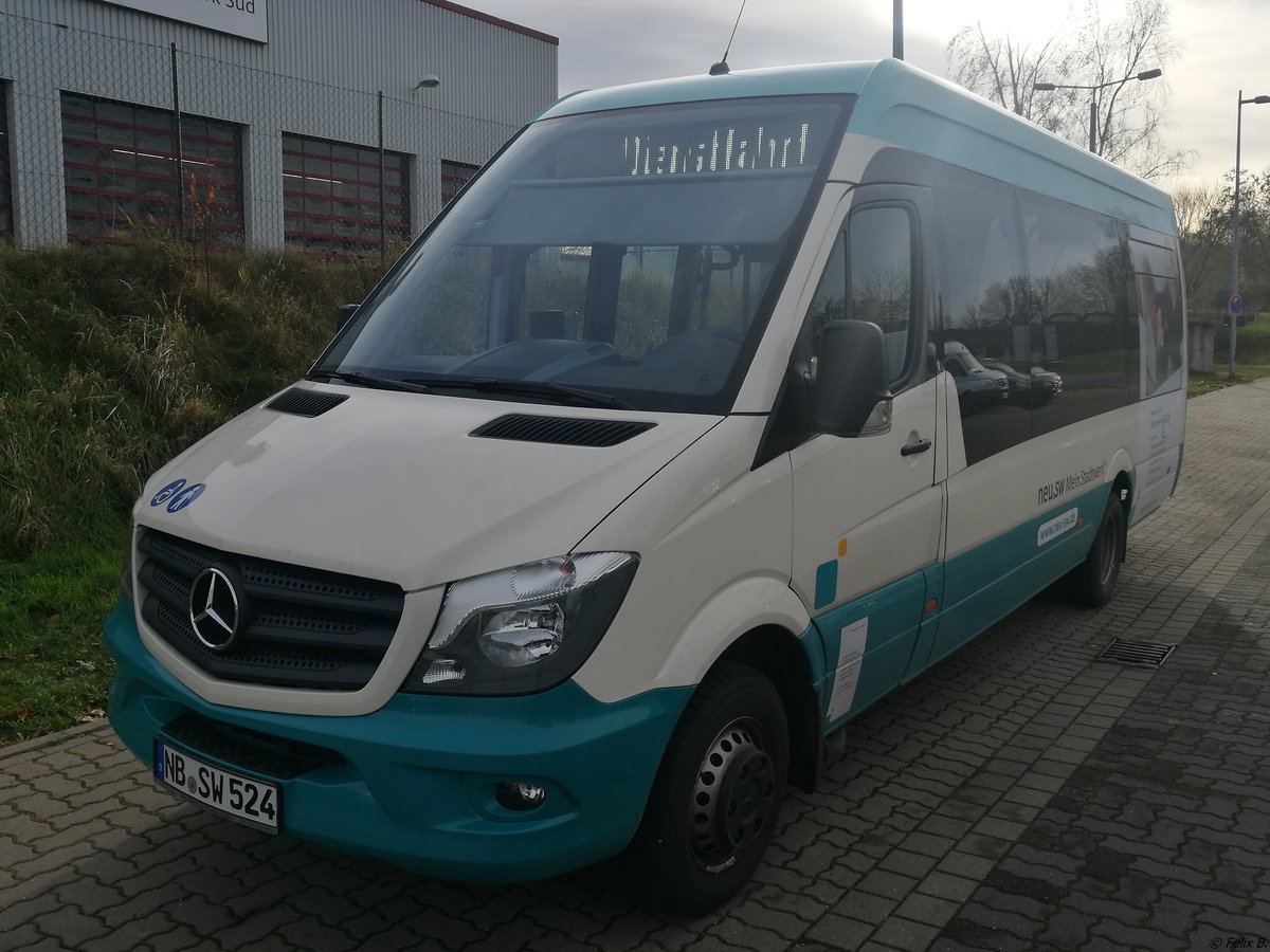 Mercedes Sprinter der Neubrandenburger Verkehrsbetriebe in Neubrandenburg.