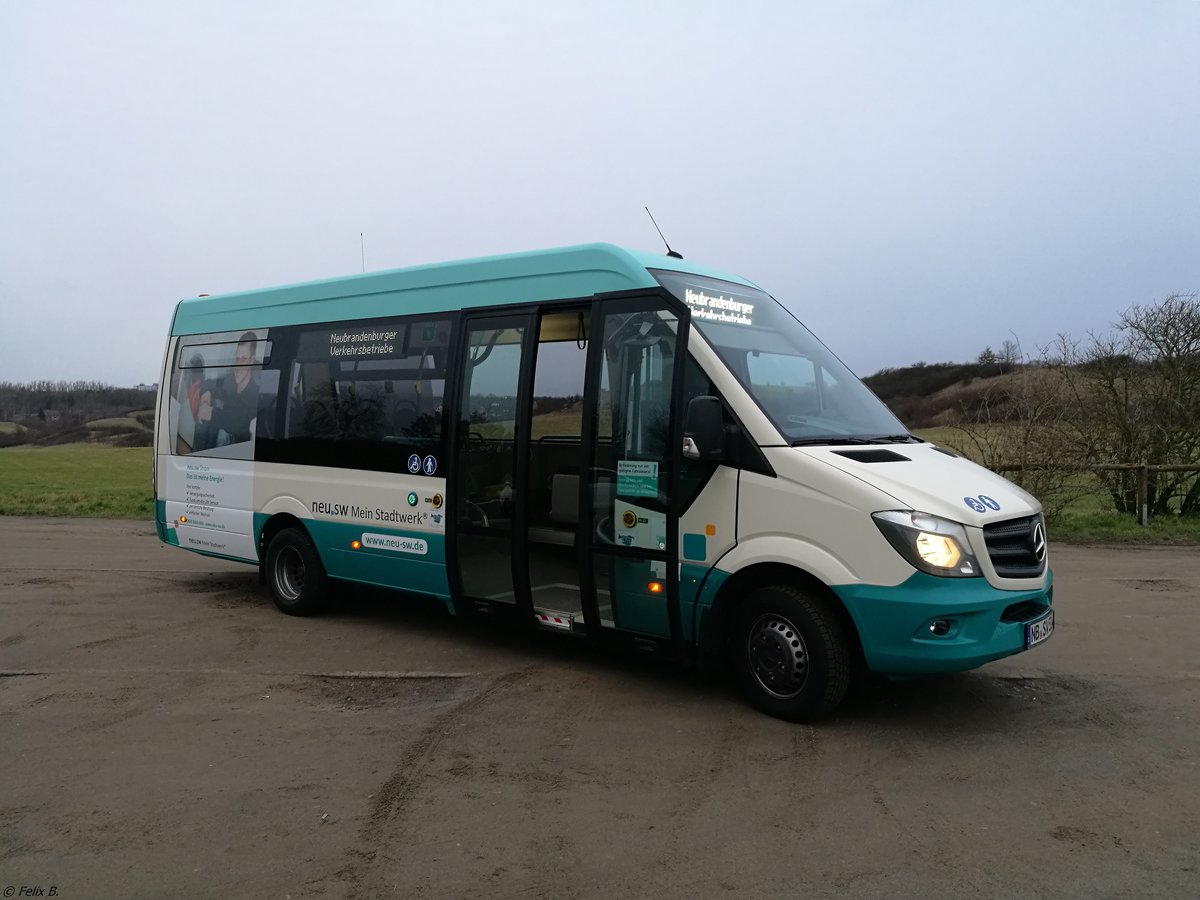 Mercedes Sprinter der Neubrandenburger Verkehrsbetriebe in Neubrandenburg. 