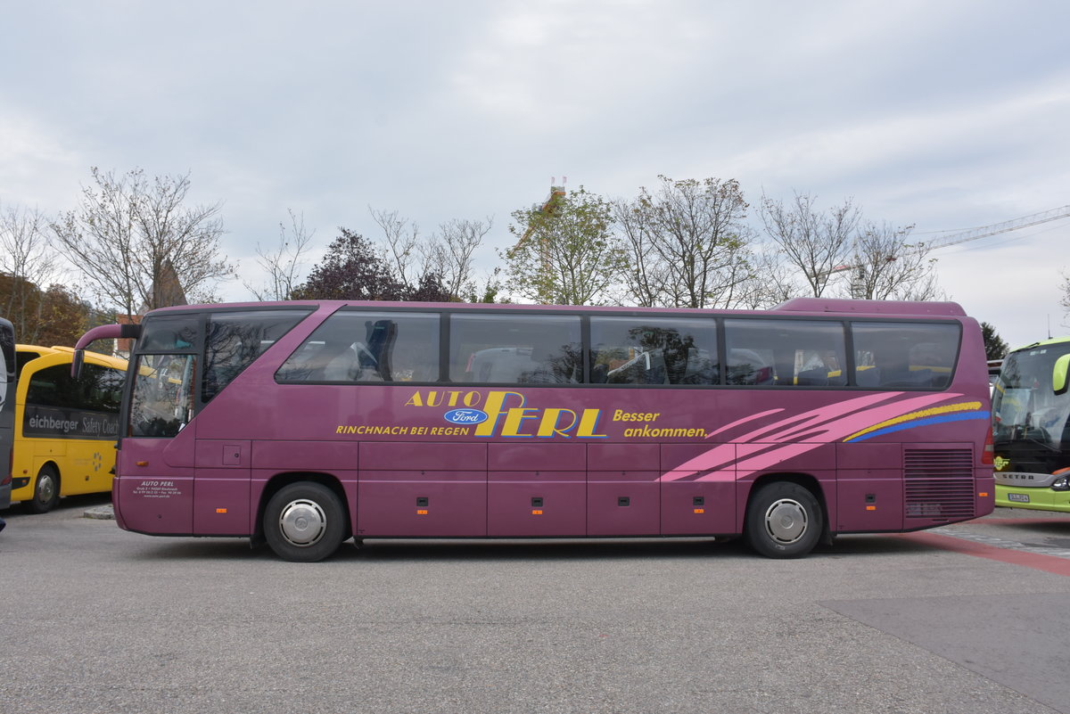 Mercedes Tourismo von Auto Perl aus der BRD 09/2017 in Krems.