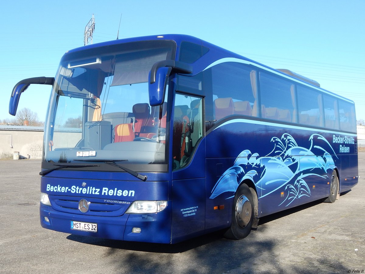 Mercedes Tourismo von Becker-Strelitz Reisen aus Deutschland in Neubrandenburg. 